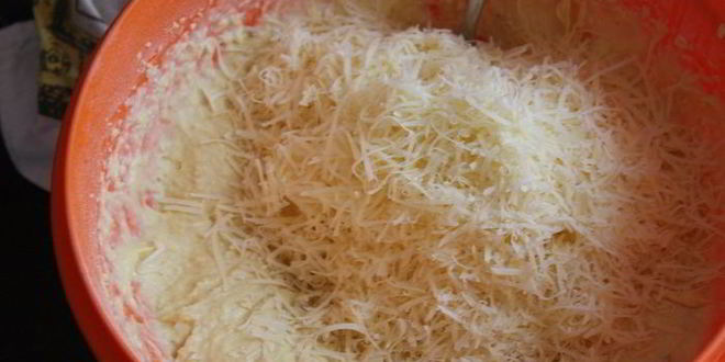 Рецепт кукурузный хлеб с пармезаном