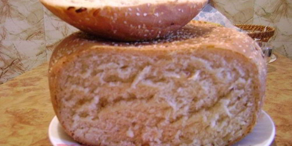 Как приготовить луковый хлеб в мультиварке