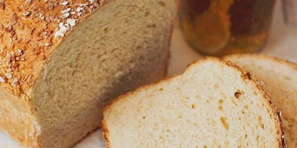 Как приготовить медовый хлеб с овсяными хлопьями