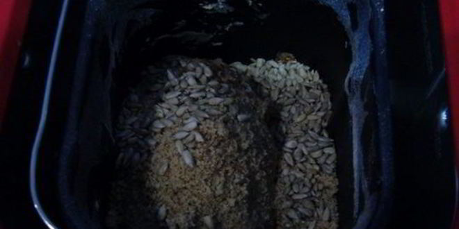 Рецепт ореховый хлеб с семечками