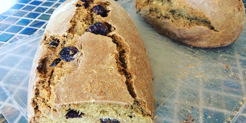 Как приготовить овсяно-пшеничный бездрожжевой хлеб с орехами