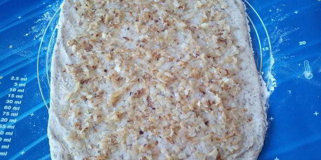 Рецепт постный хлеб с чечевицей и жареным луком