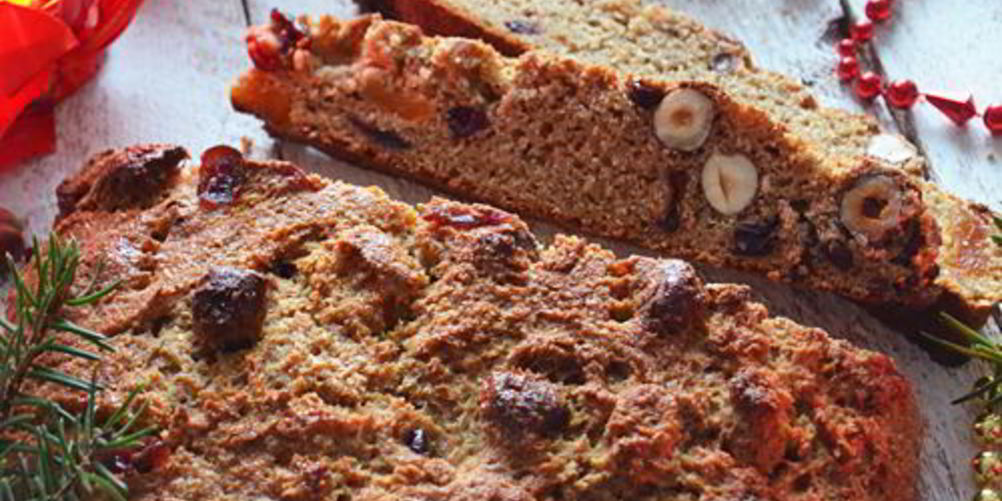 Как приготовить рождественский хлеб с клюквой и орехами