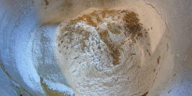 Рецепт ржаной хлеб с тмином и кориандром