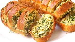 Рецепт Запеченный батон с сыром и чесноком