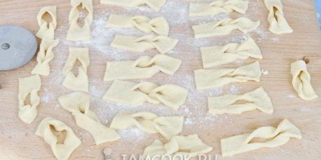 Рецепт хворост на кефире