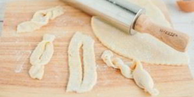 Рецепт хворост на молоке