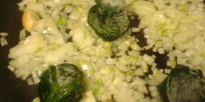 Рецепт конвертики из теста фило со шпинатом и картофелем