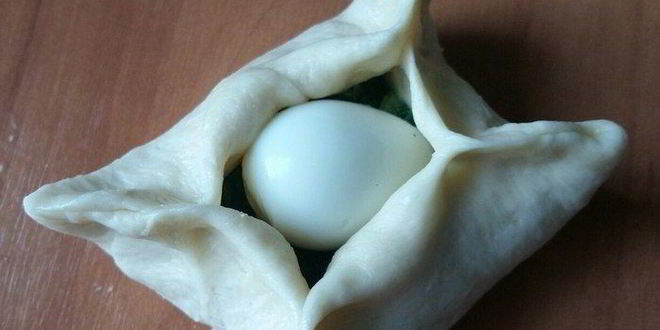 Рецепт конвертики с перепелиным яйцом и зеленью