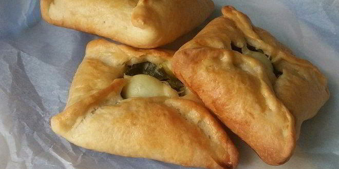 Рецепт конвертики с перепелиным яйцом и зеленью