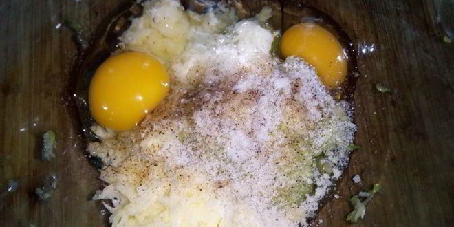 Рецепт блинчики-лепешки из кабачков с майораном