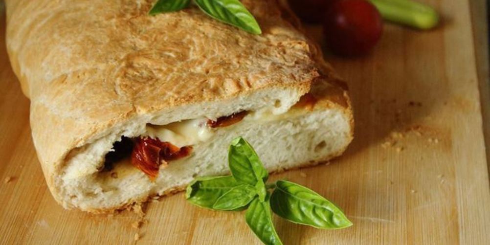 Рецепт хрустящая фокачча с мини-моцареллой