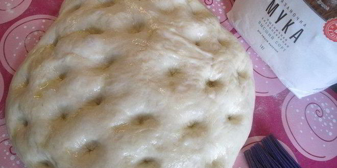 Рецепт фокачча с орегано, паприкой и вялеными томатами