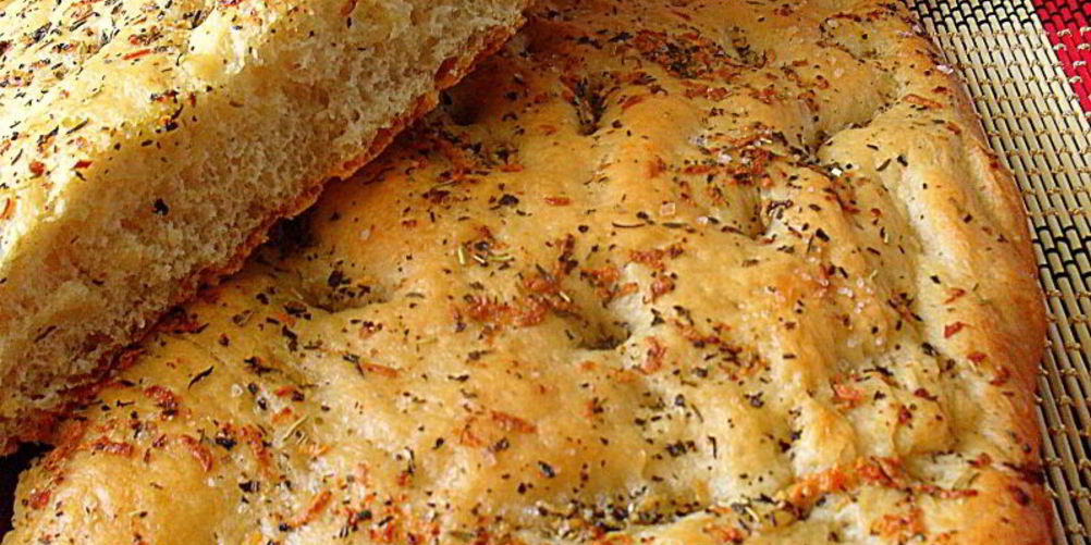 Как приготовить фокачча с розмарином и чесноком