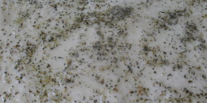 Рецепт фокачча с розмарином и чесноком