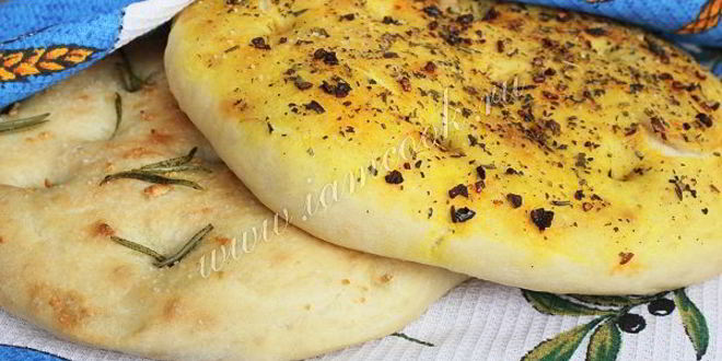 Рецепт фокачча тонкая с ароматными травами