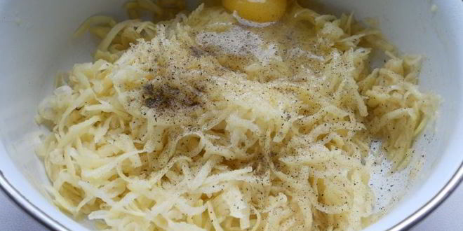 Рецепт картофельные лепешки с курицей и сыром