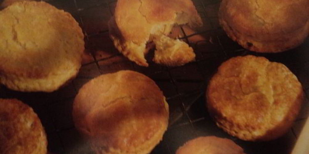 Как приготовить хрустящие лепешки на пахте