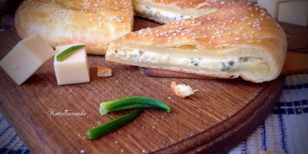 Рецепт лепешки из пресного теста с беконом