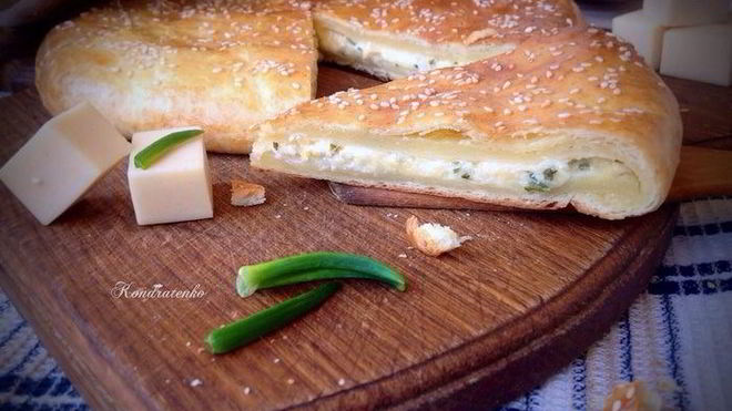 Рецепт Лепешка из творожного теста с сыром и зеленью