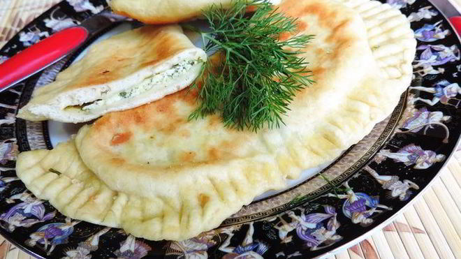 Рецепт Лепешки на простокваше Весенние с творогом и зеленью