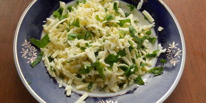 Рецепт лепешки с куриным фаршем и брынзой