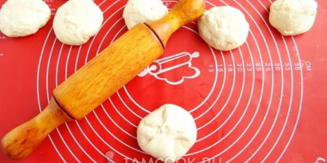 Рецепт лепешки с луком на сковороде