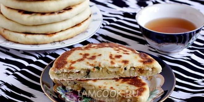 Рецепт лепешки с начинкой из риса и яйца