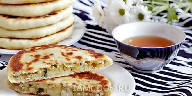 Рецепт лепешки с начинкой из риса и яйца