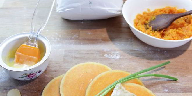 Рецепт лепешки с тыквой и чесноком