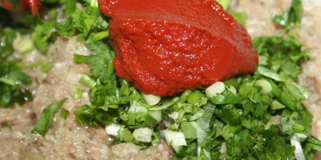 Рецепт лепешки со свининой и сыром