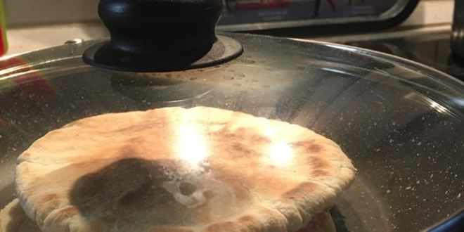 Рецепт пита с курицей, сыром и овощами