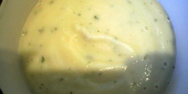 Рецепт маффины из печени с яблочно-мятным соусом