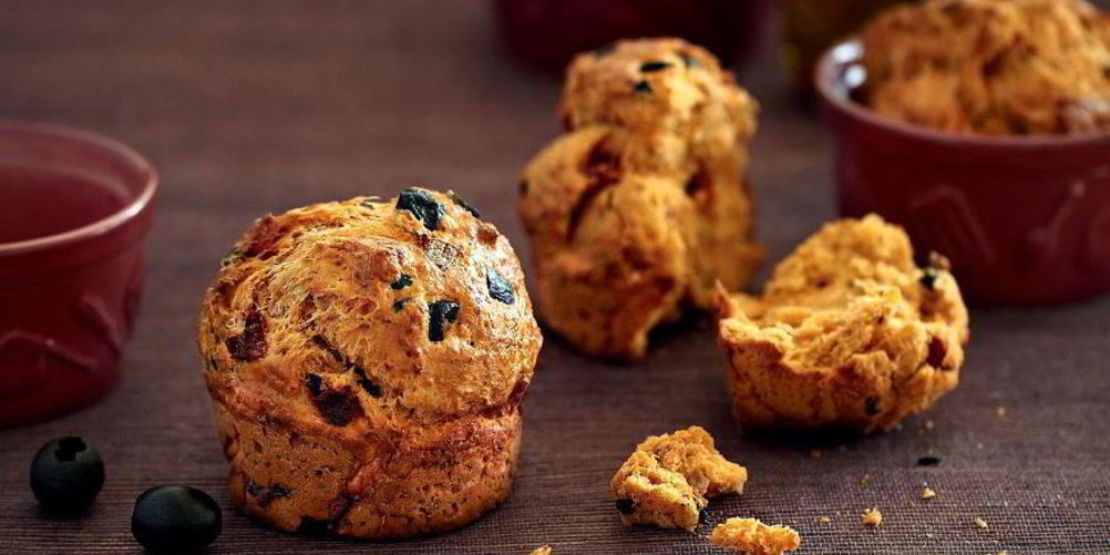 Как приготовить маффины с маслинами и вялеными помидорами