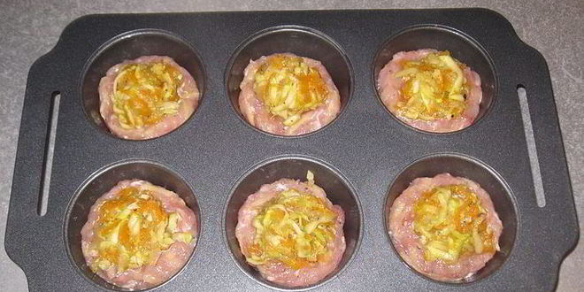 Рецепт мясные маффины с овощной начинкой