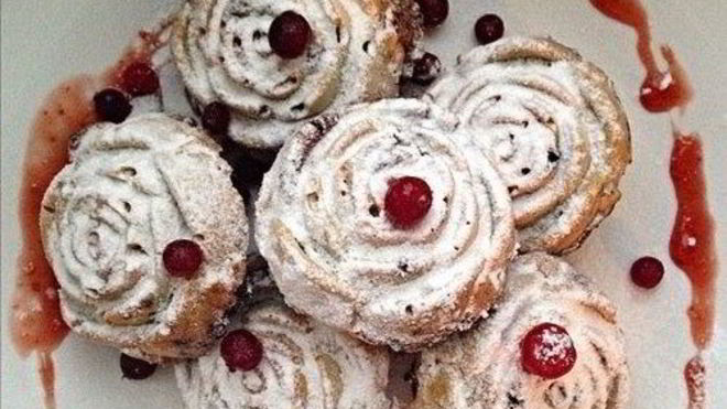 Рецепт Нежные маффины с темным и белым шоколадом