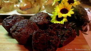 Рецепт Очень шоколадные маффины с кусочками бананов внутри