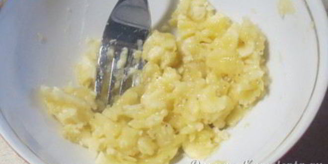 Рецепт очень шоколадные маффины с кусочками бананов внутри