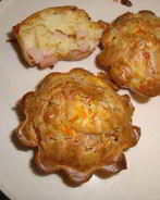 Овощные маффины с ветчиной