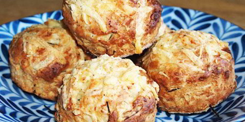 Как приготовить пикантные маффины с картофелем и сыром