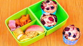 Рецепт Полезные овсяные маффины с ягодами