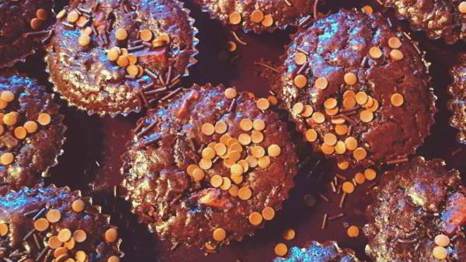 Рецепт Шоколадные маффины с апельсином и грецкими орехами