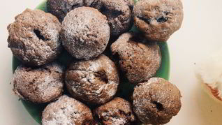 Рецепт Шоколадные маффины с клубникой