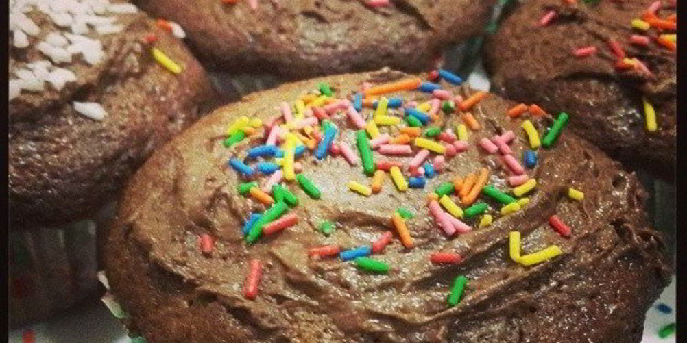 Как приготовить шоколадные маффины с шоколадом