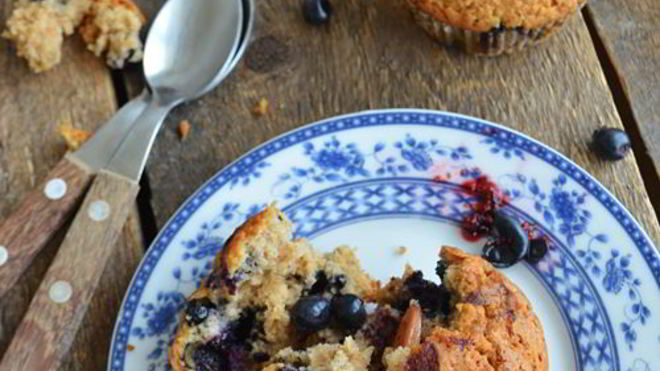 Рецепт Сочные маффины с черникой