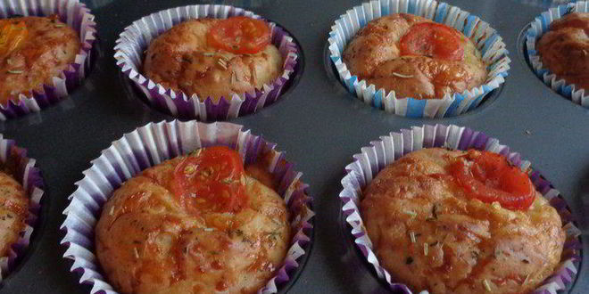 Рецепт сырные маффины с помидорами черри