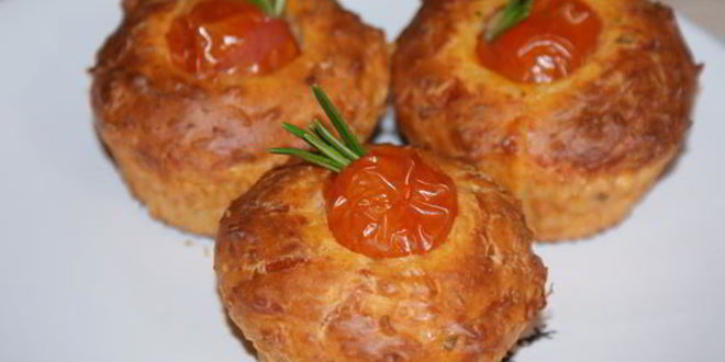 Рецепт томатные маффины с розмарином