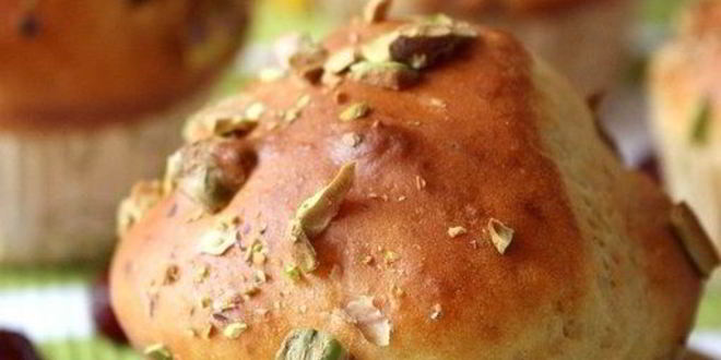 Рецепт творожные маффины с клюквой и фисташками