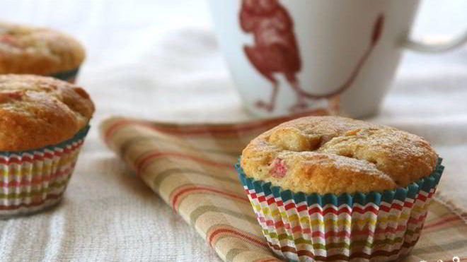 Рецепт Утренние маффины с ревенем