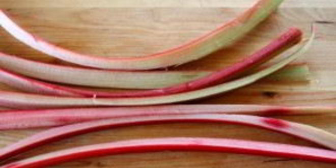 Рецепт утренние маффины с ревенем